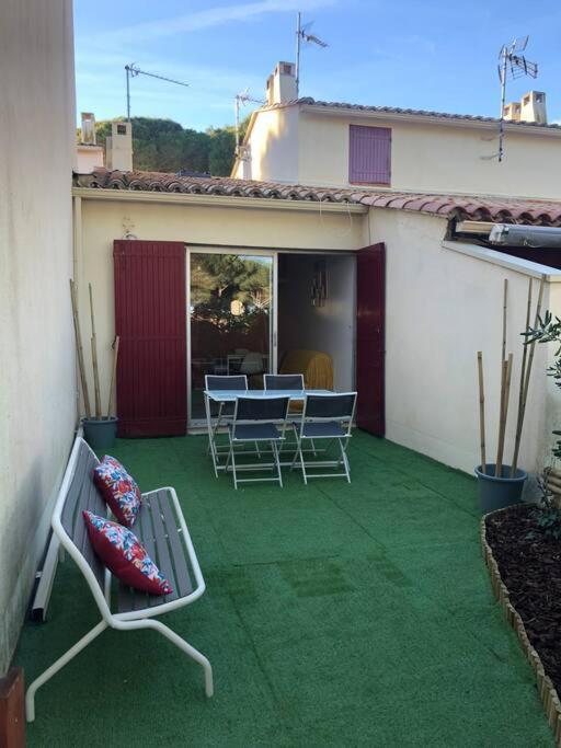Joli Appartement A Proximite Du Village Naturiste Agde Exterior foto
